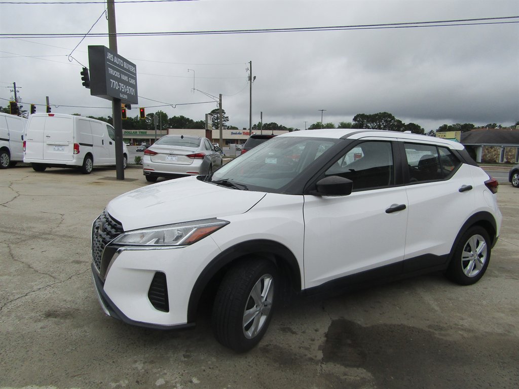 2023 Nissan Kicks 1.6 S's photo