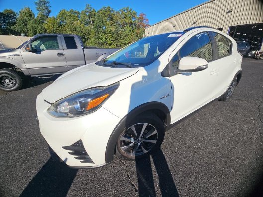 2018 Toyota Prius c Two