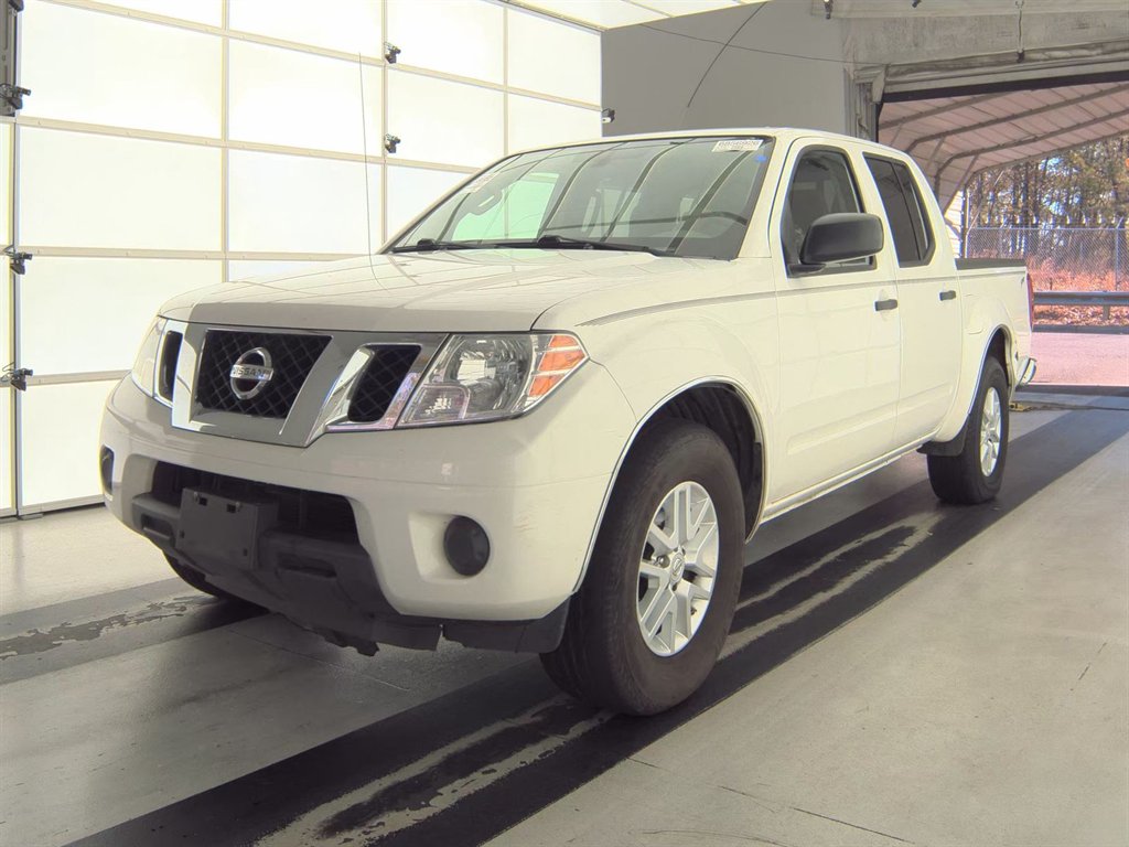 2019 Nissan Frontier SV's photo