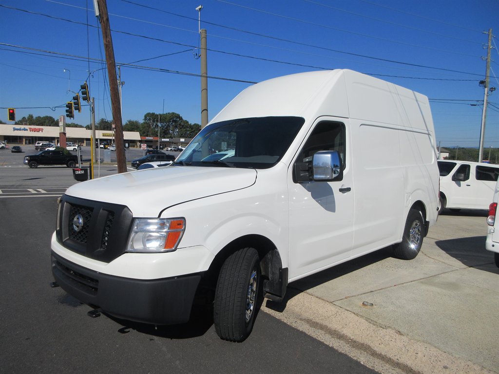 2021 Nissan NV Cargo SV