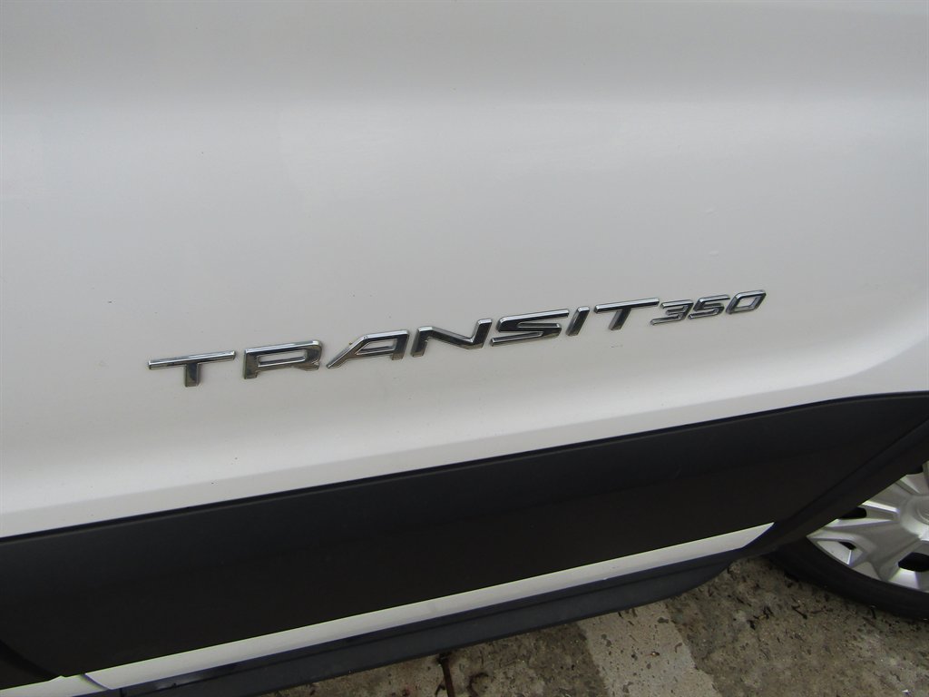 2020 Ford Transit Cutaway Base - Photo 13