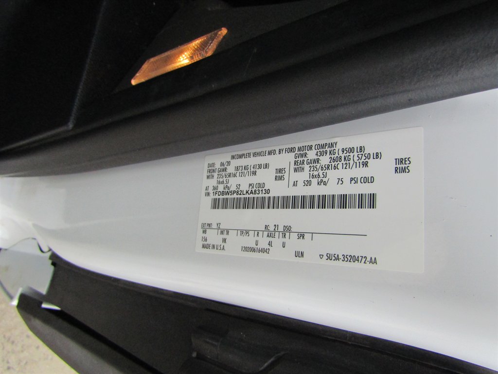 2020 Ford Transit Cutaway Base - Photo 14