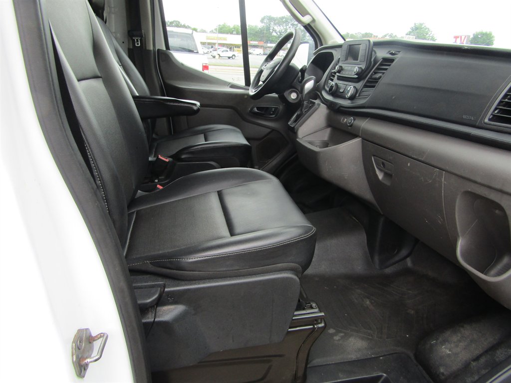 2020 Ford Transit Cutaway Base - Photo 18