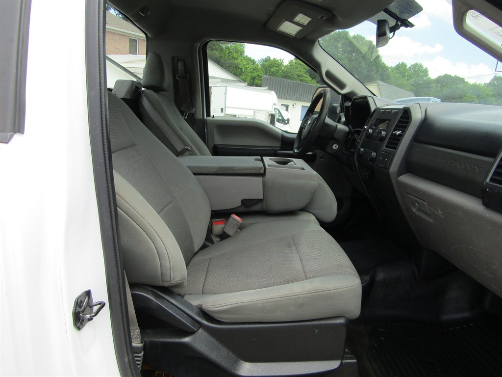 2018 Ford F-350 Super Duty XL - Photo 25