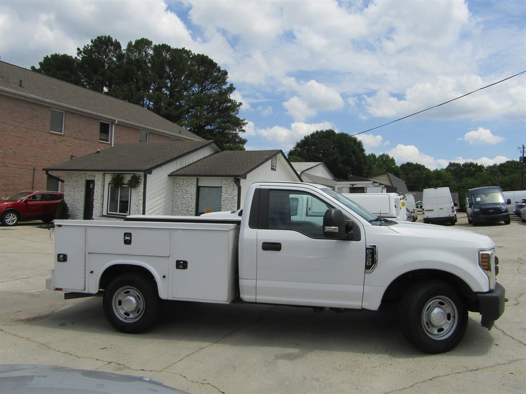 2018 Ford F-350 Super Duty XL - Photo 8