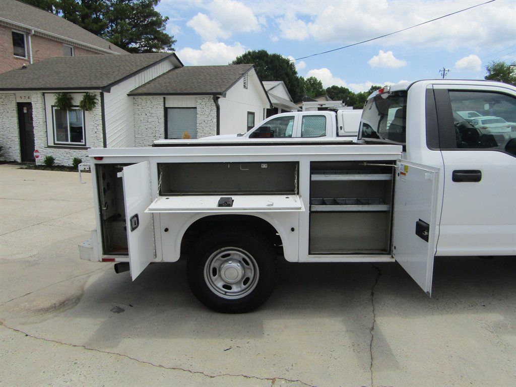 2018 Ford F-350 Super Duty XL - Photo 12