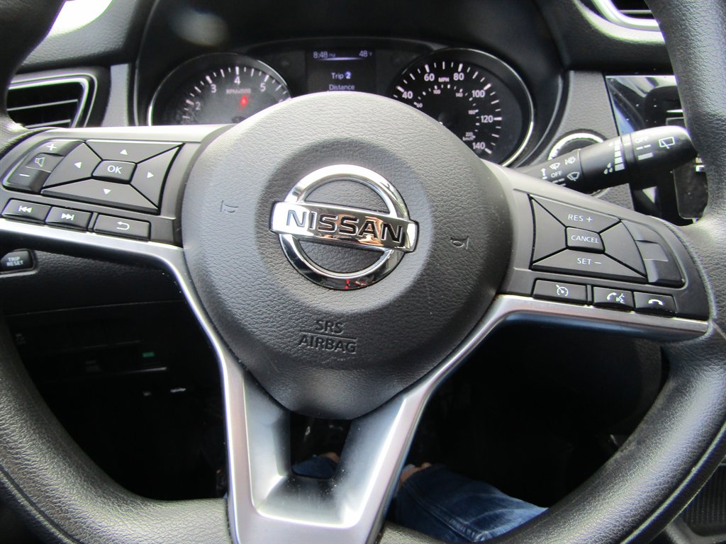 2017 Nissan Rogue Sport SV - Photo 15